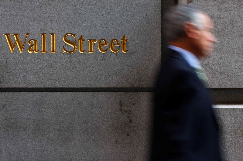 © Reuters.美国股市上涨；截至收盘道琼斯工业平均指数上涨9.36%