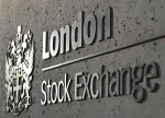 英国股市收低；截至收盘Investing.com 英国 100下跌0.40%