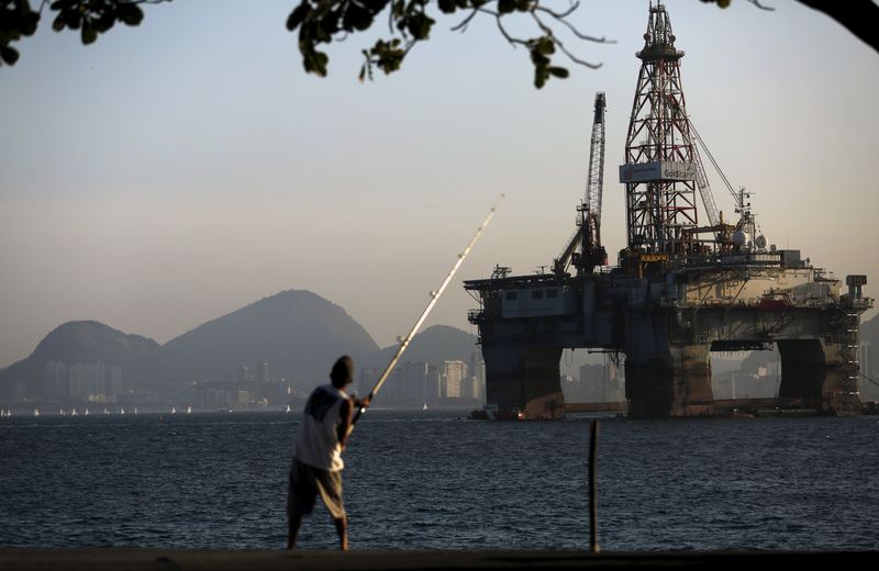 © Reuters.美银美林：上调中国石油股份(00857)目标价至3港元 维持“中性”评级