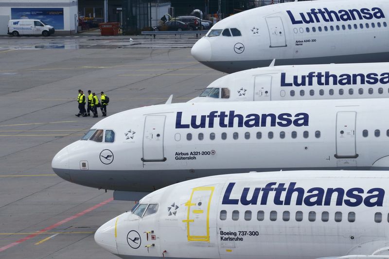 欧洲股市集体下跌 德国汉莎航空去年巨亏80亿美元