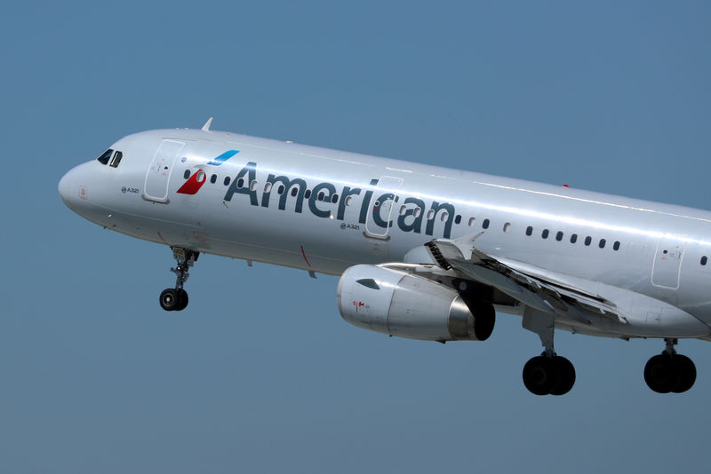美国航空公布Q1盈利初步指引 不及市场预期