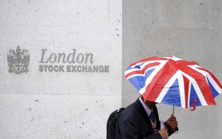 英国股市上涨；截至收盘Investing.com 英国 100上涨0.91%