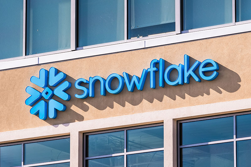 © Shutterstock Snowflake(SNOW.US)估值过高？华尔街大行看涨呼声仍络绎不绝