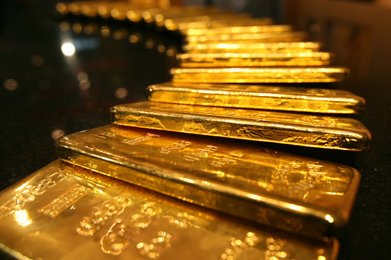 期货 – 黄金期货接近 3 个月高点走稳，市场关注 USD1,800