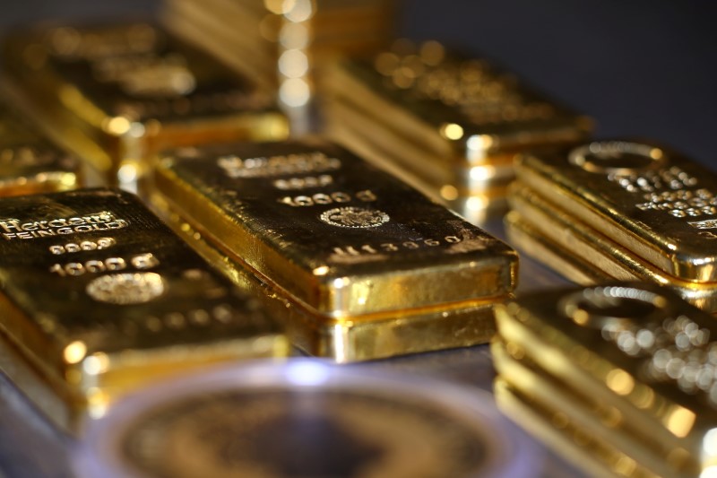 现货黄金走强，俄乌和谈提振欧元，但金价面临它的牵制