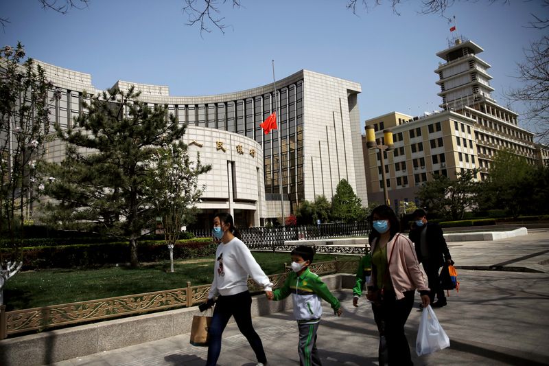 中国人民银行开展4000亿元1年期MLF操作，利率2.75%
